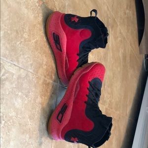 Under Armor Curry 4 Red-Black colorway
